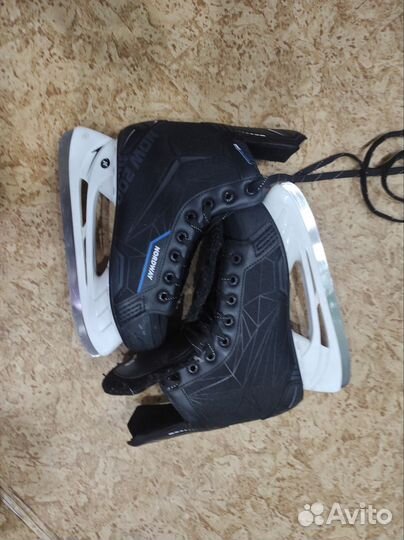 Коньки хоккейные 40 размер