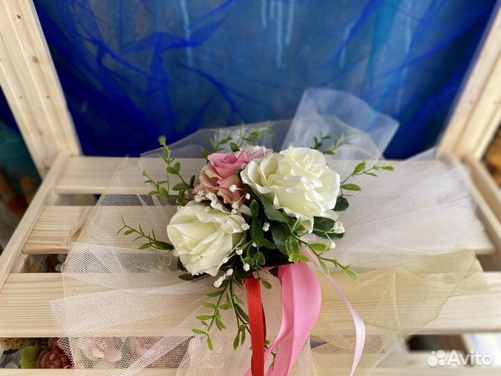 Свадебные украшения на машину