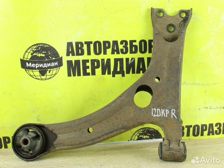 Toyota Corolla 120 Рычаг передний правый