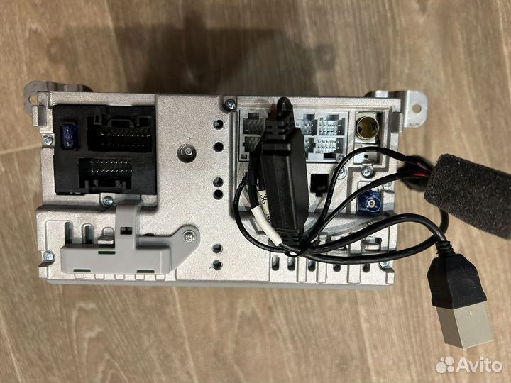 Магнитола-Головное устройство