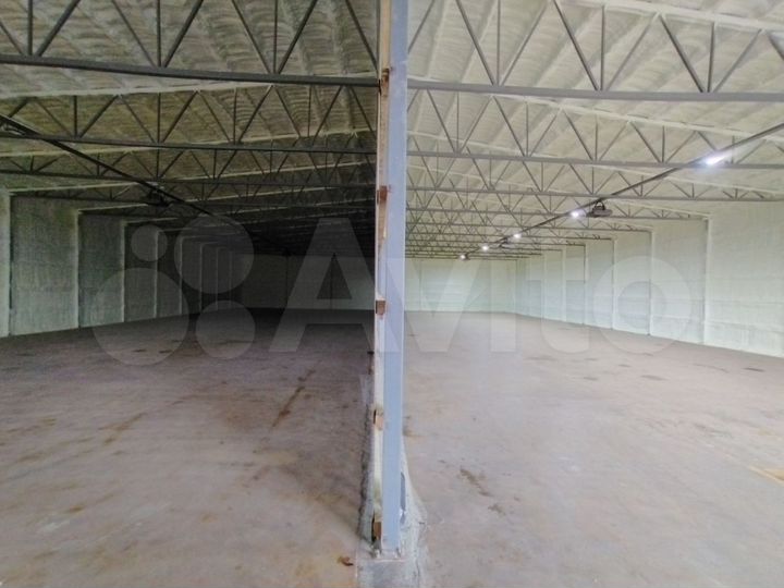 Склад, 840 м²