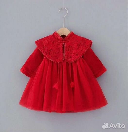 Красное платье