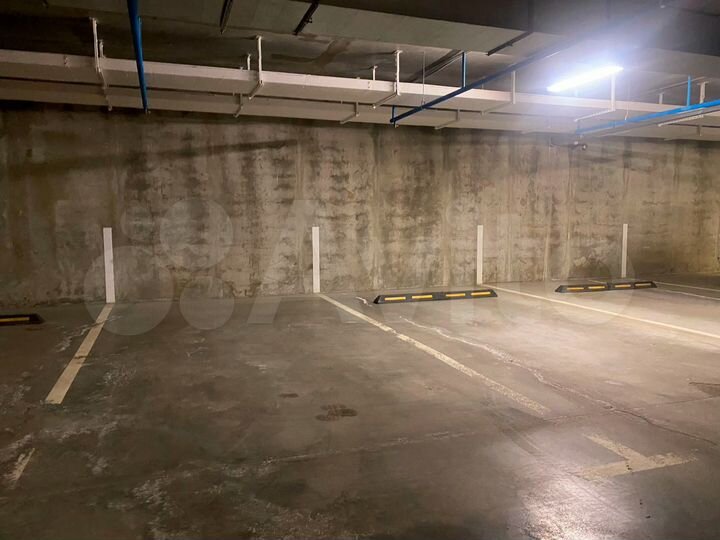 Машиноместо, 17 м²