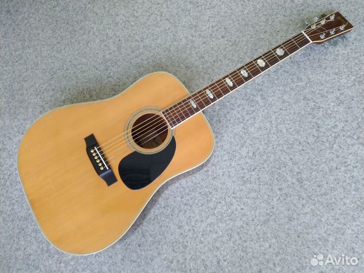 Гитара Three S W-200, Япония