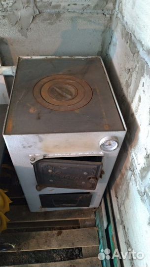 Твердотопливный котел 