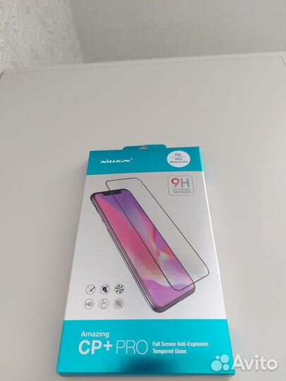 Стекла Nillkin для Samsung, iPhone, Xiaomi