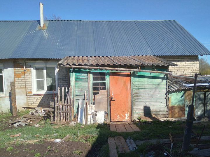 Дом 42,6 м² на участке 8 сот.