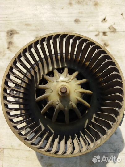 Вентилятор отопителя Fiat Doblo 223 05-15