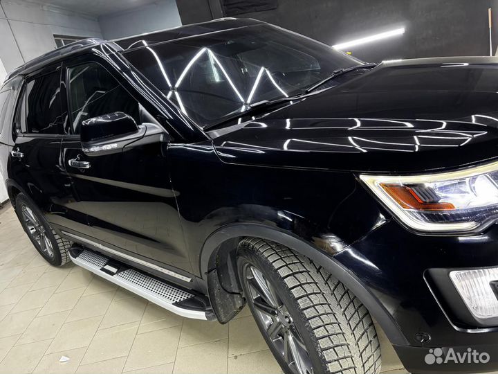 Капот на форд 3,5 Эксплорер 2017 года