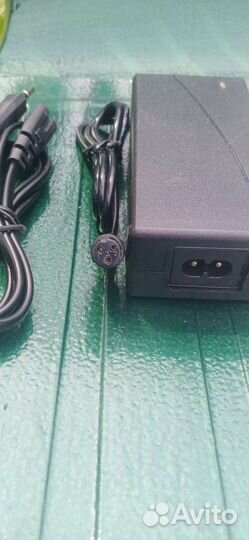 Зарядное устройство для гироскутера