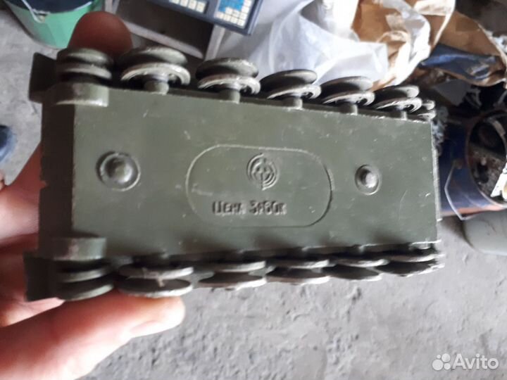 Игрушка танк алюминий