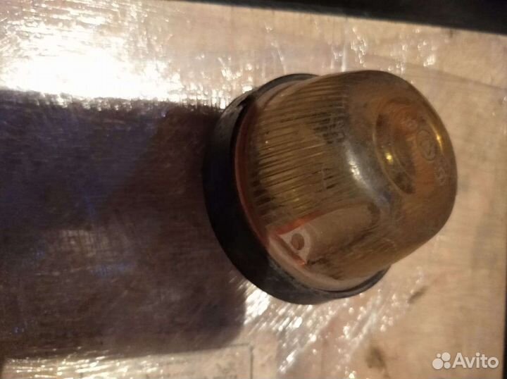 Поворотник от мотороллера муравей