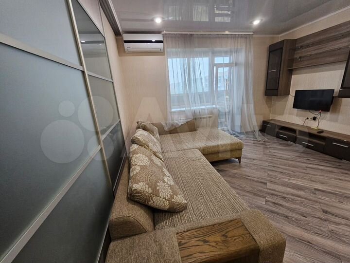 2-к. квартира, 50 м², 8/12 эт.