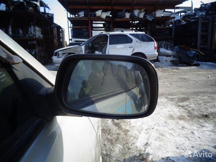 Зеркало правое Toyota Altezza SXE10 3S-GE