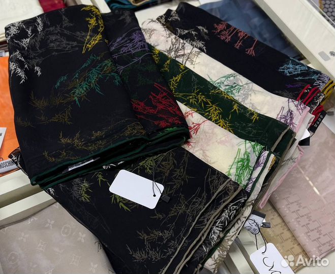 Павловопосадский платок шелковый