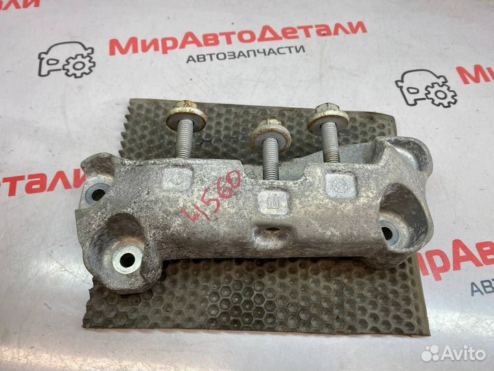 Кронштейн двигателя Buick Encore GX 2022 60006091