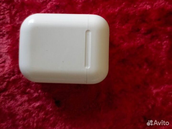 Беспроводные наушники apple airpods 1