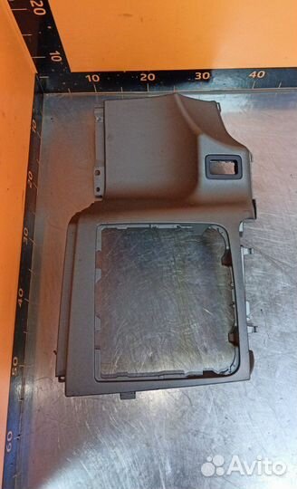 Накладка на торпеду правая MAN