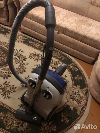 Моющий пылесос Thomas