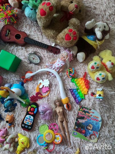 Огромный пакет разных игрушек