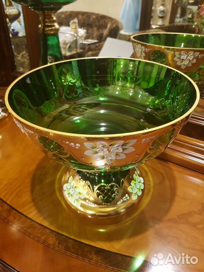 Ваза Фруктовница. Смальта. Лепка. Богемия Bohemia