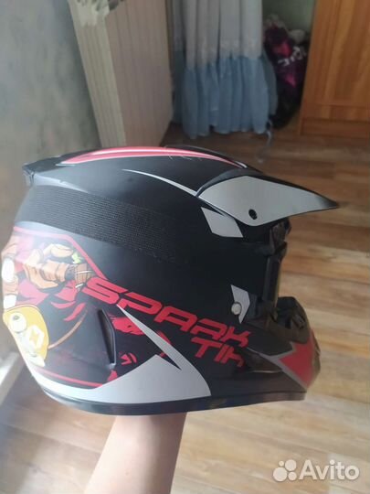 Кроссовый шлем с очками