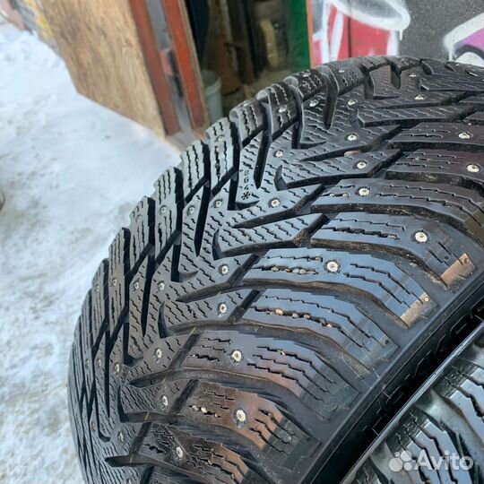 Nokian Tyres Nordman 8 295/35 R19