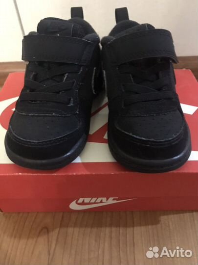 Кроссовки Nike