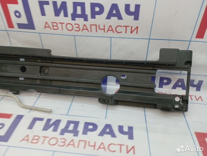 Кронштейн пола багажника левый Porsche Cayenne (92A) 95855159900