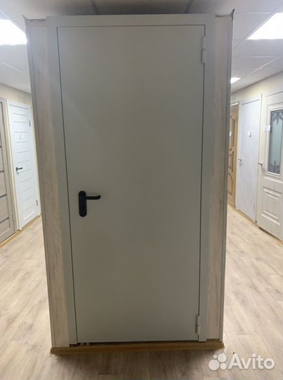 Двери межкомнатные новые