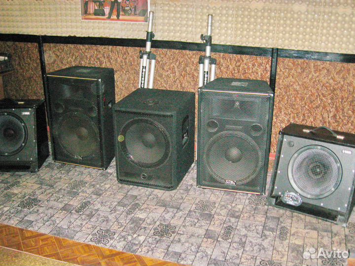 Активный сабвуфер Invotone as15sa+Soundking j215a