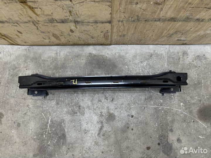 Усилитель заднего бампера BMW F10 оригинал Б/У