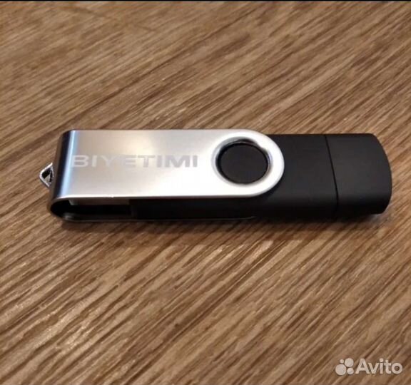 Новая Флэшка 128 Гб и переходник micro Usb