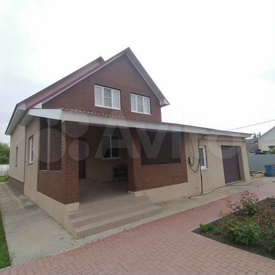 Коттедж 338,7 м² на участке 23,9 сот.