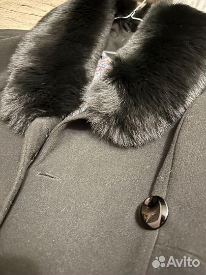 Пальто женское зимнее