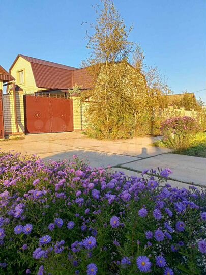 Дом 225 м² на участке 10,6 сот.