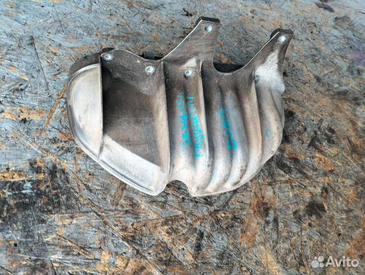 Защита глушителя Volkswagen Bora 2.0 тепловой экра