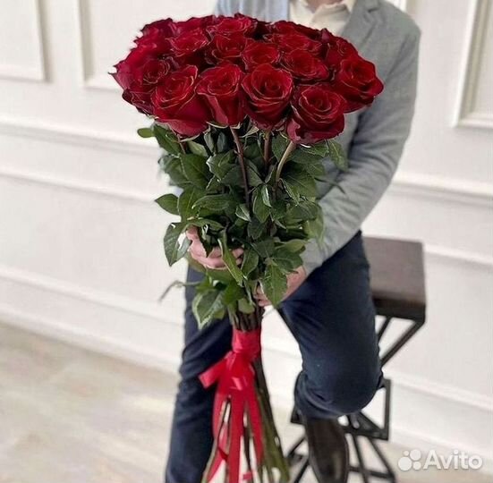 Розы Эквадор Метровые 100 см доставка Москва