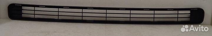 Решётка В бампер toyota RAV4 A3 05-08 нижняя