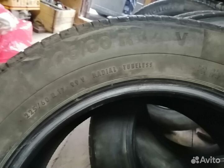 Continental ContiPremiumContact 5 225/60 R17