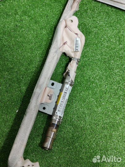 Шторка безопасности правая Mercedes-Benz E-Class