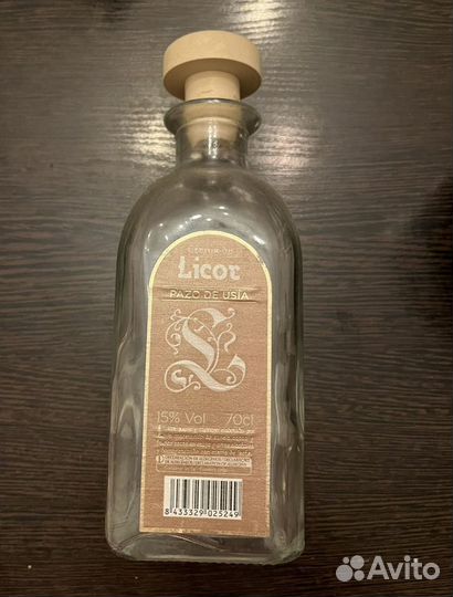 Бутылка из под испанского ликера