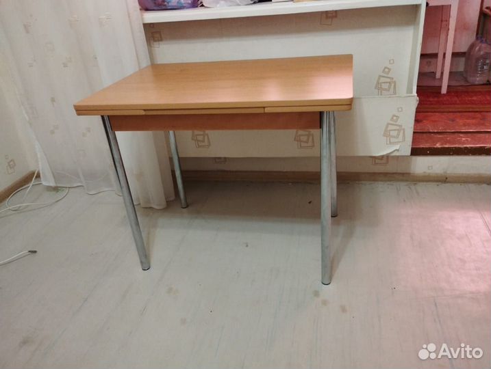 Кухонный стол раскладной