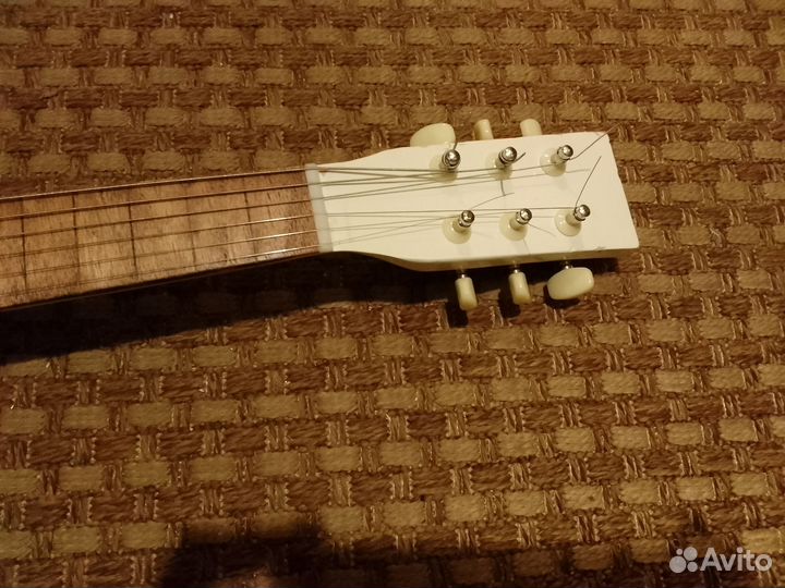 Электроукулеле