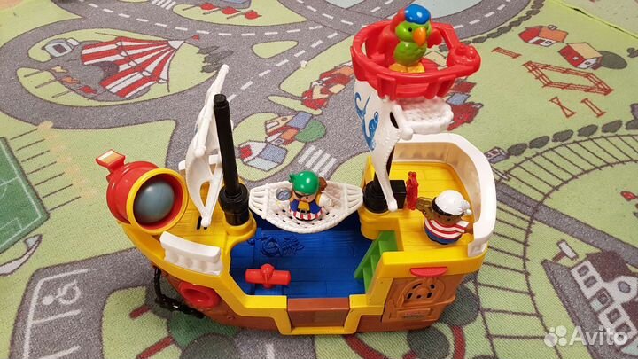 Пиратский корабль Fisher Price