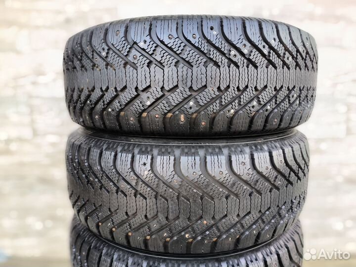 Goodyear UltraGrip 500 255/65 R16