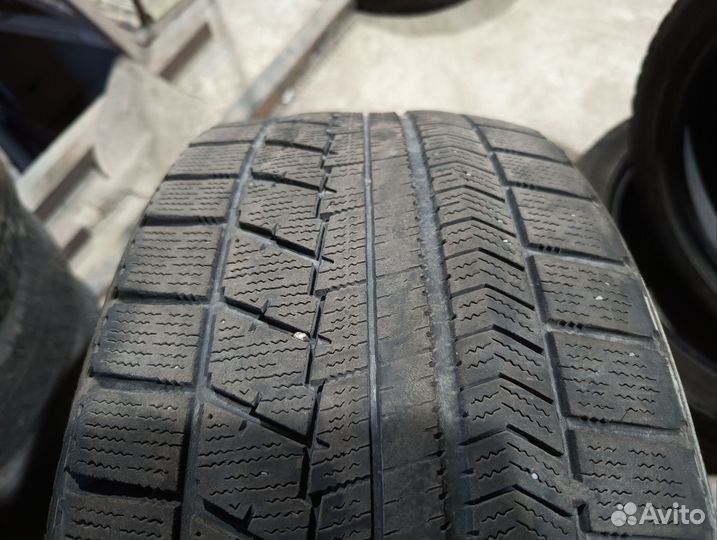 Bridgestone 613V 245/40 R18
