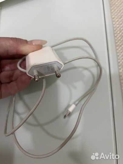 iPhone 4, 8 ГБ