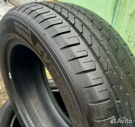 Cooper Evolution CTT 235/55 R18