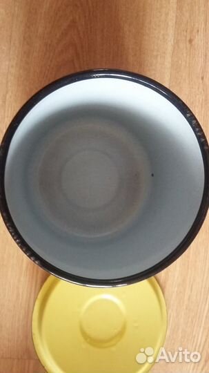 Эмалированная кружка 1 литр и банка под сахар